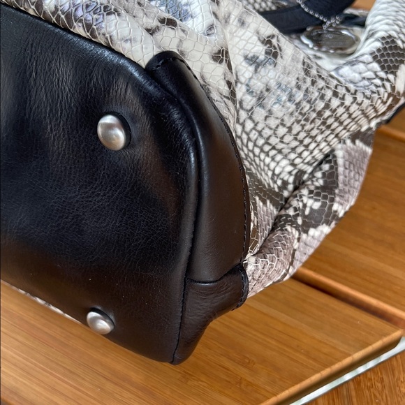 Patricia Nash Leather Drawstring Tassel Witney Tote White Python Snake 10th Ann - Picture 11 of 14